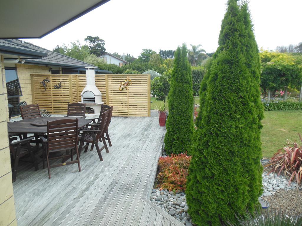 Silverdale Garden Stay Орева Екстер'єр фото